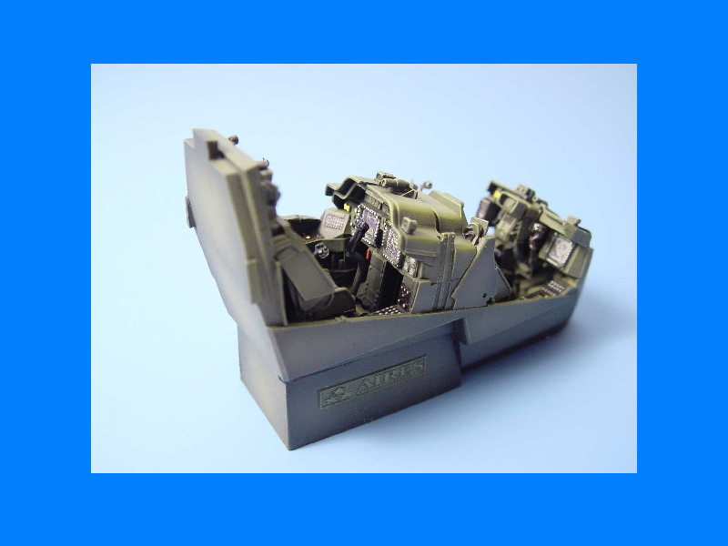 AIR4137 AH-64D LONGBOW APACHE cockpit set 1/48 AIR4137 AH-64D LONGBOW APACHE cockpit set 1/48